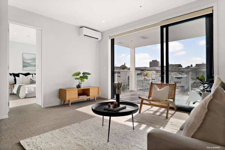 209/27 Enfield Street_1