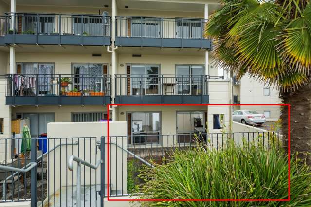 B1/71 Spencer Road Oteha_2