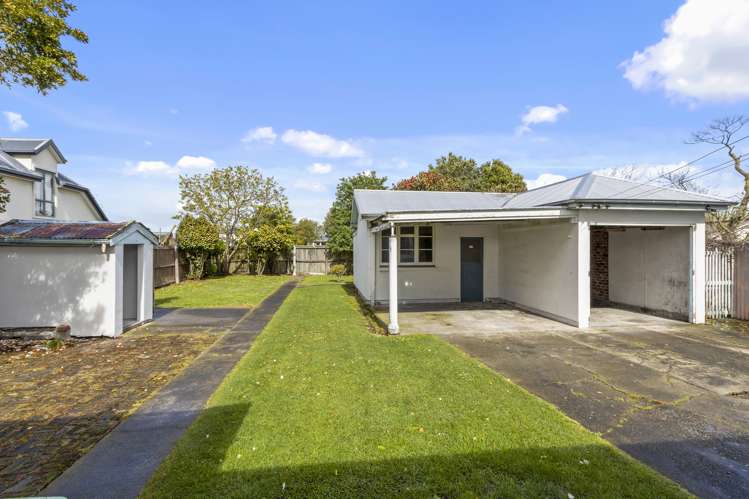 29 English Street Sockburn_9