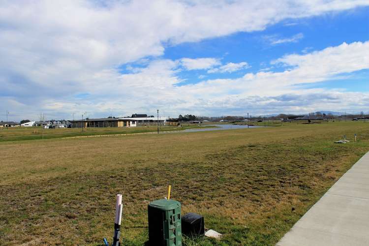 64 Tiritiri Moana Drive Pegasus_8