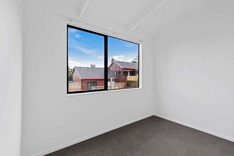 1/20 Cassandra Grove Totara Vale_17