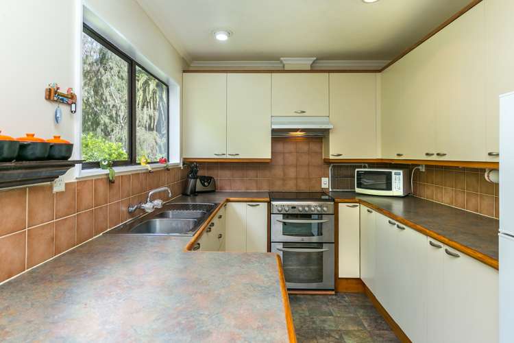 6 Brough Place Anakiwa and Surrounds_4