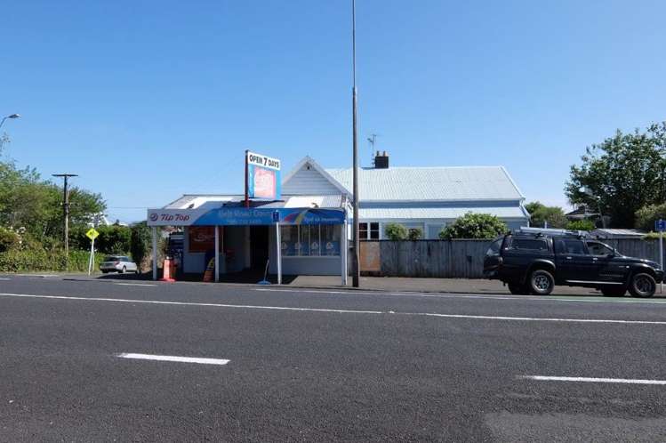 344-346 Devon Street West New Plymouth_2