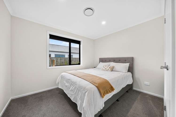 16 Austin Reid Avenue Carterton_11