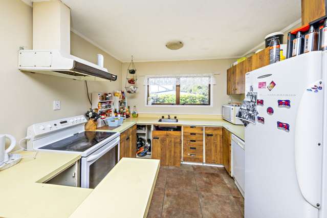 42 Sikkim Crescent Clover Park_4