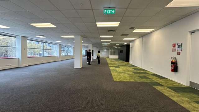 151 Victoria Street West City Centre_4