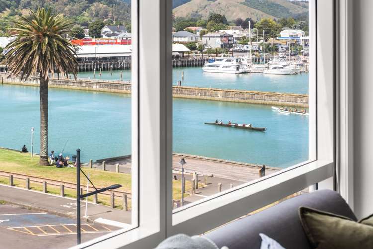 303/4 Reads Quay Gisborne_11