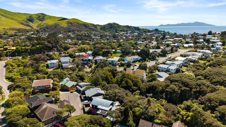 9C Muri Road Pukerua Bay_17