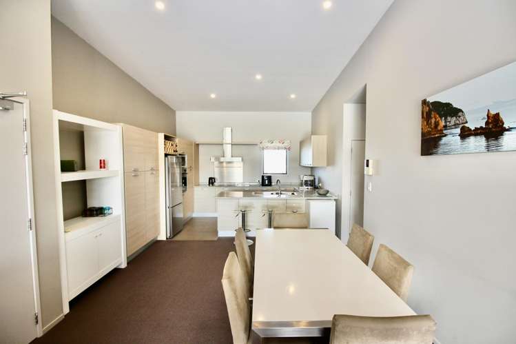26/73 South Highway East Whitianga_11