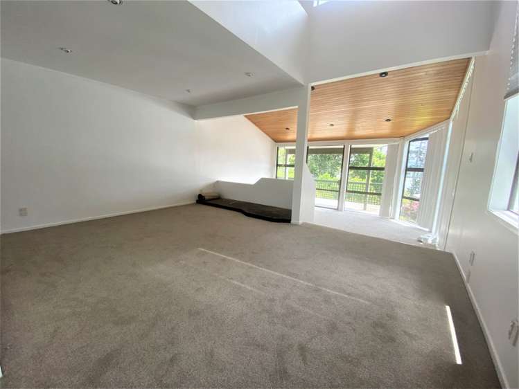 5b Himalaya Crescent Lynfield_5