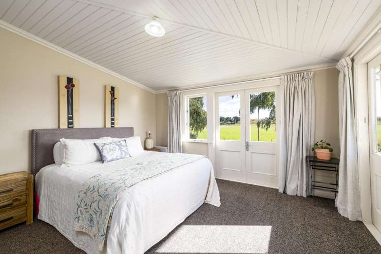 357 Hook School Road Makikihi_7