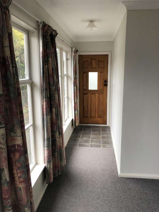 167 Highbury ave West End_4