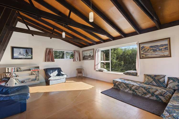 1632 Cust Road Cust_28