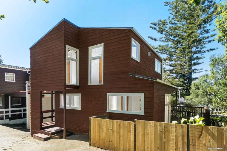 6/32a Clayburn Road Glen Eden_0