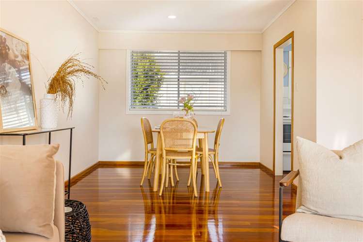 2/61 Royal View Road Te Atatu South_6