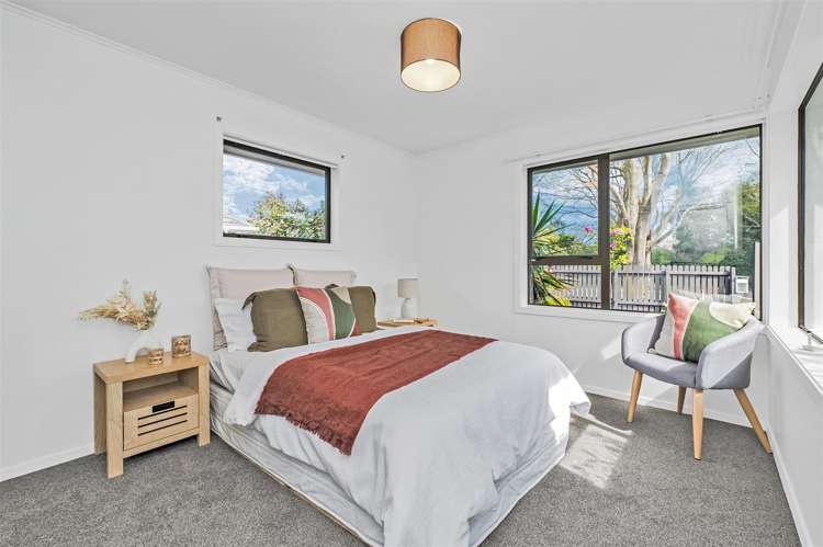 12 Oakhurst Place Russley_10