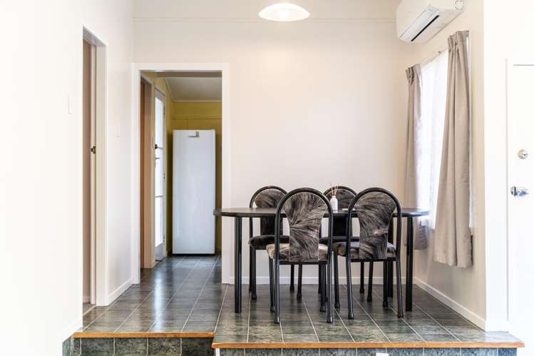 9 Edith Place Dinsdale_7