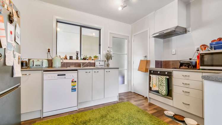 24a Tilsley Street Glenholme_2