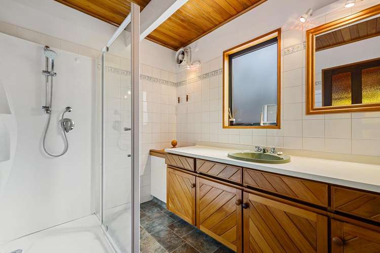 24 Bayview Place Cass Bay_12