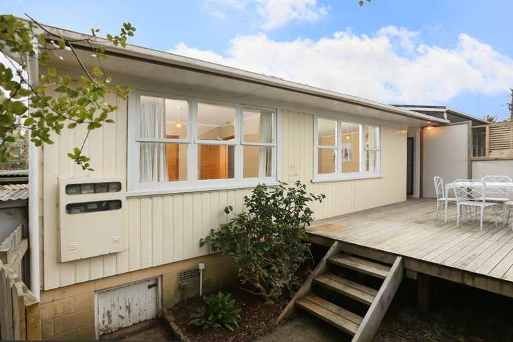 2/3 Buscomb Avenue Henderson_13