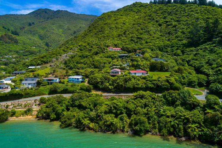 311 Anakiwa Road Anakiwa and Surrounds_21