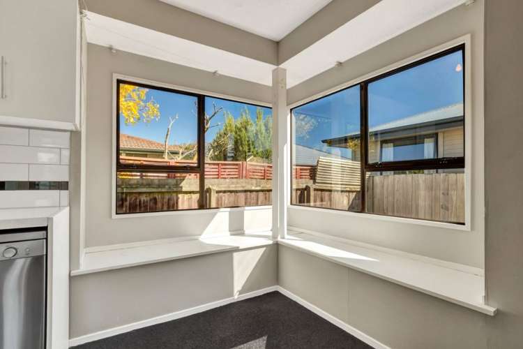 2/114 Randolph Street Woolston_16