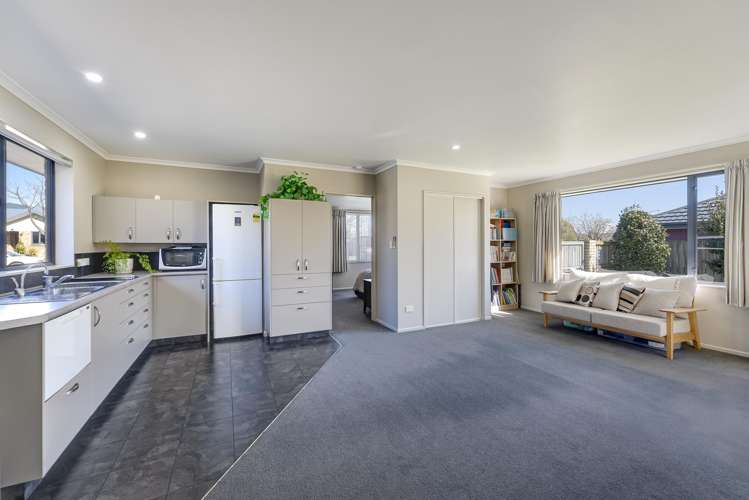 16 Monaco View Stoke_15