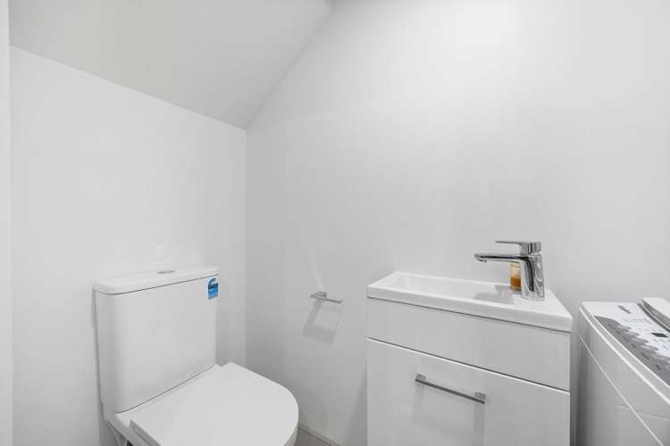 5/9 Flanshaw Road Te Atatu South_9