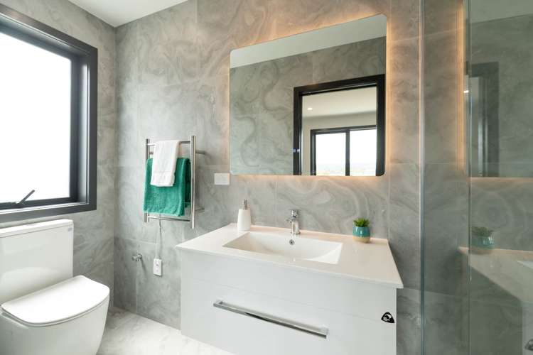 2/43 Savoy Road Glen Eden_20