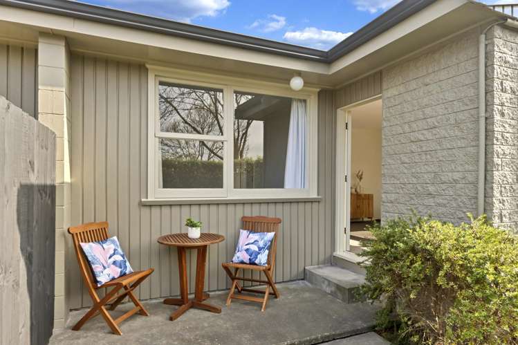 1041 Colombo Street_5