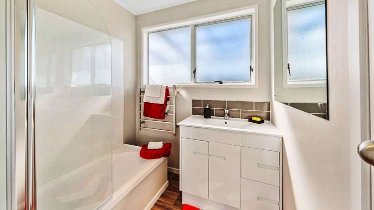 17 Gibbons Road Manurewa_8