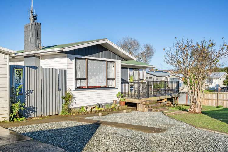 22 Manapouri Street Tikipunga_11