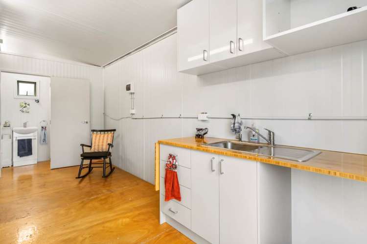 3 Stewart Street Helensville_14