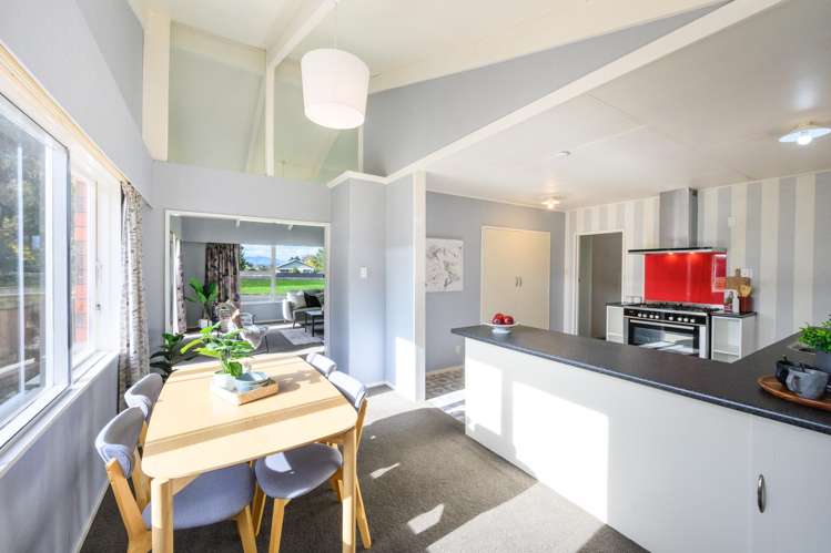 154 Lethbridge Street Feilding_16