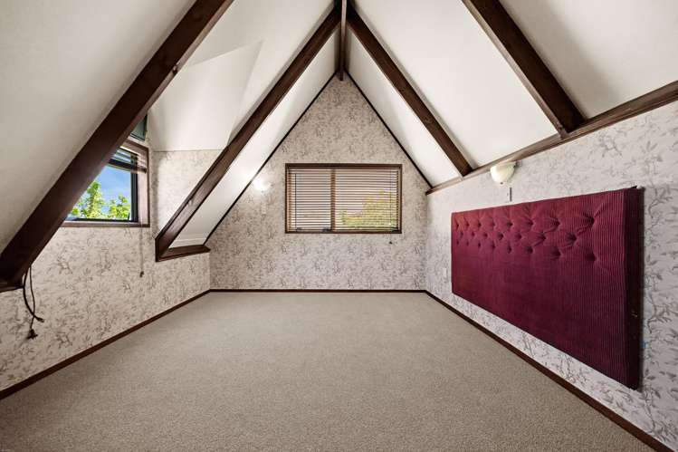 16 Eames Crescent Te Mata_9