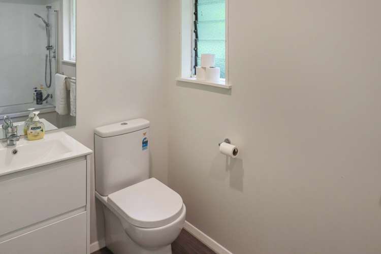 15 James Grove 1350_10