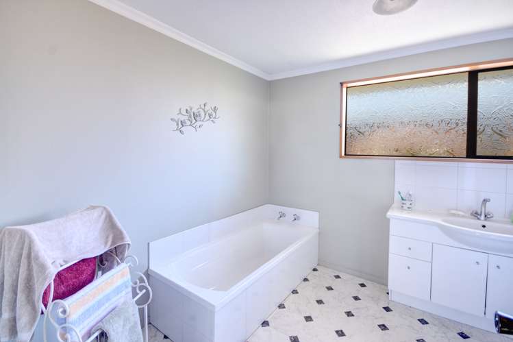 5 Ash Place Mosgiel_12