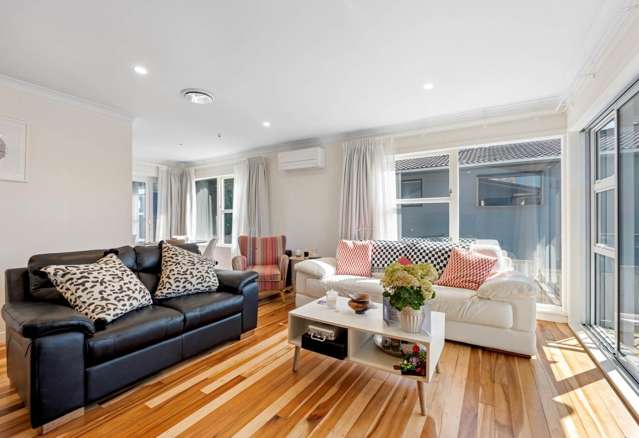 11 Quibray Place Botany Downs_3