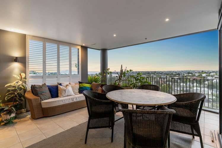 8C/36 James Cook Crescent Remuera_17