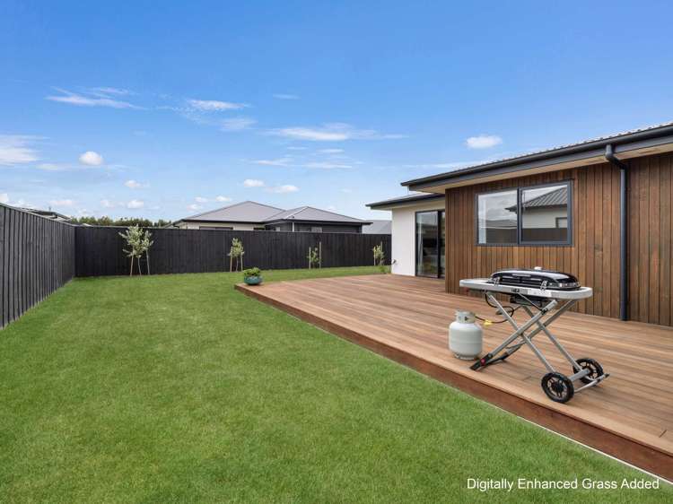 87 Benashet Drive Lincoln_26