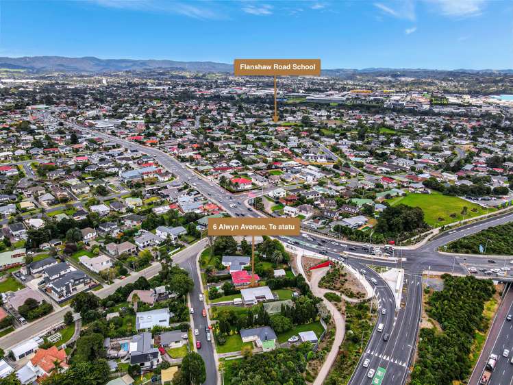 6 Alwyn Avenue Te Atatu South_17