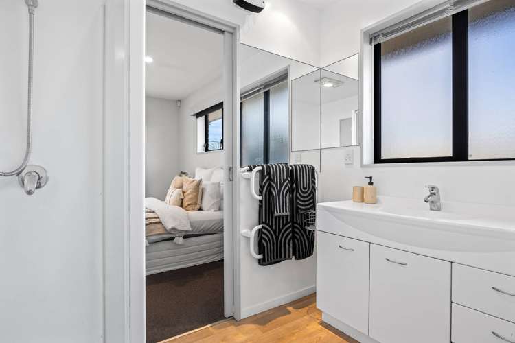 2 Kirsten Place Parklands_8