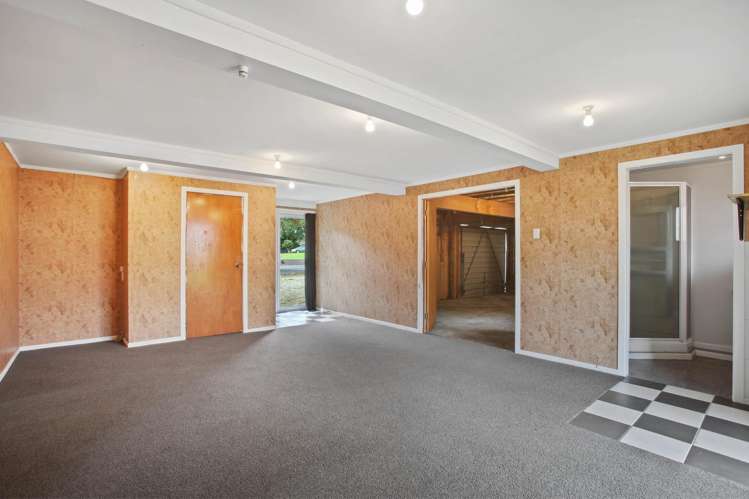 16 Leaming Place Clarks Beach_26