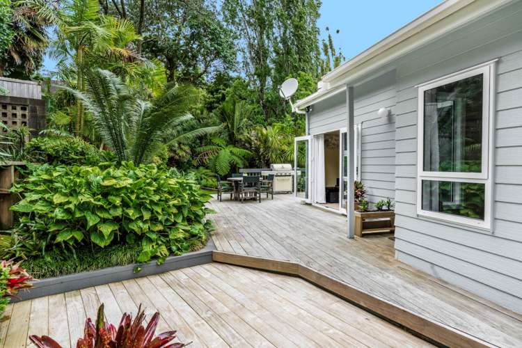 91B & 93A Edmund Street St Heliers_4