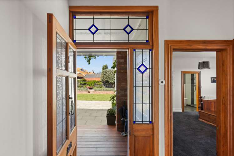 1 Roslyn Road Bluff Hill_20