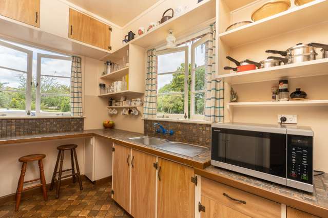 3 Mackesy Road Parahaki_2