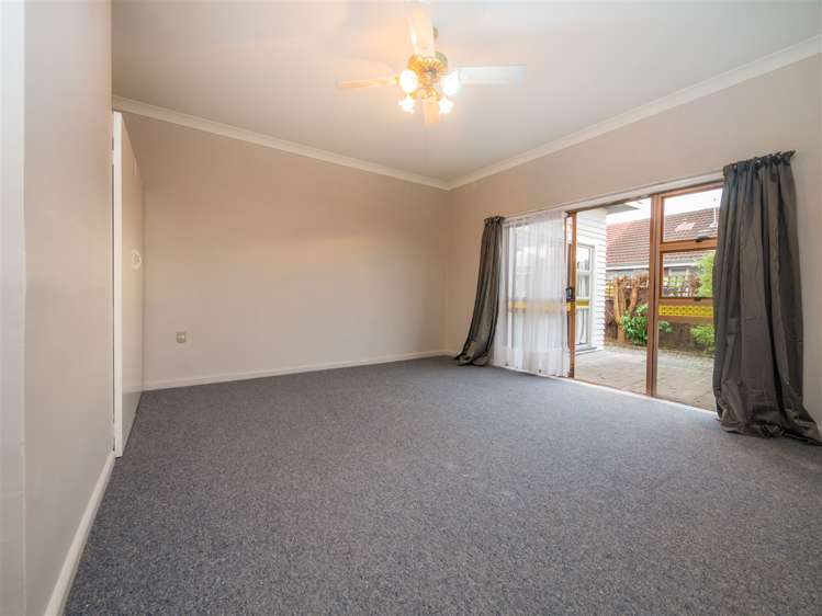 92 Amyes Road Hornby_13