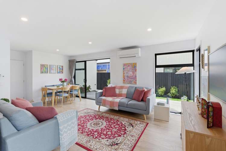 1/33 Leitch Street Somerfield_1