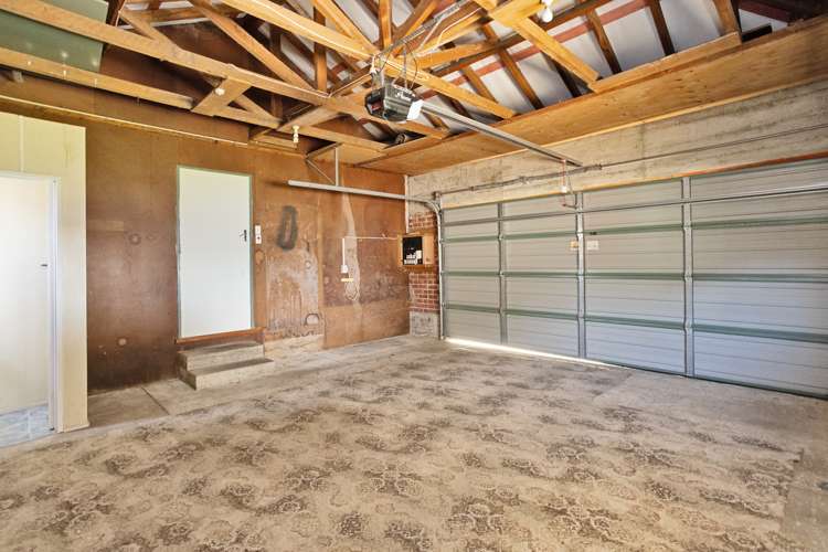 23 Cruickshank Crescent Rosedale_13