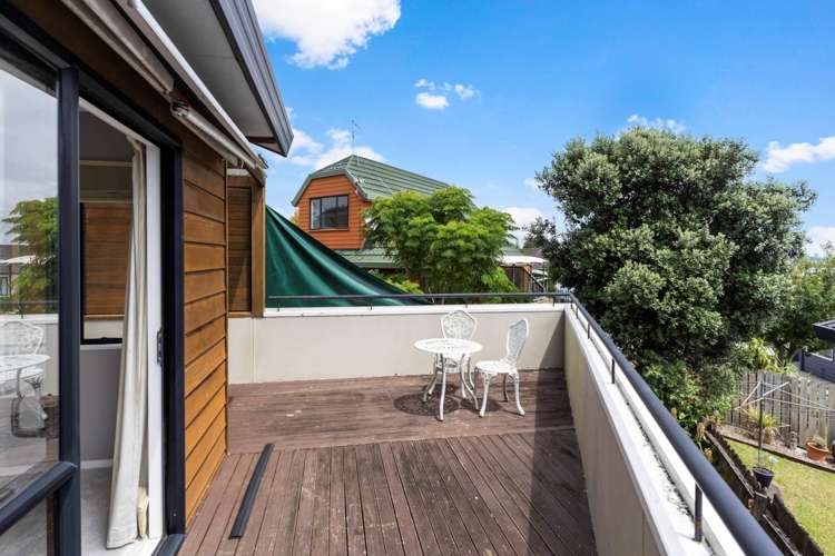 2/4 Mercury Lane Windsor Park_22